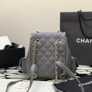 Chanel Women's Gray Backpack Like Auth 21.5x19 (2)