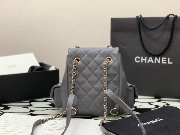 Chanel Women's Gray Backpack Like Auth 21.5x19 (2)