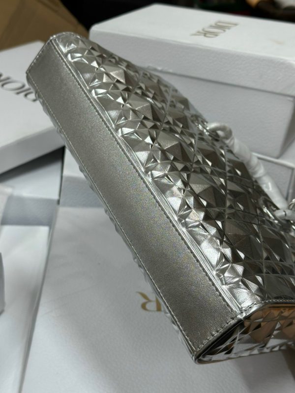 Dior Lady D-Joy Medium Silver Cannage Calfskin Diamond Motif Replica Bags 26cm (2)
