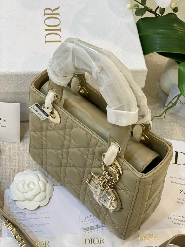 Dior Lady Replica Bags Beige Cannage Lambskin Size 20cm (2)