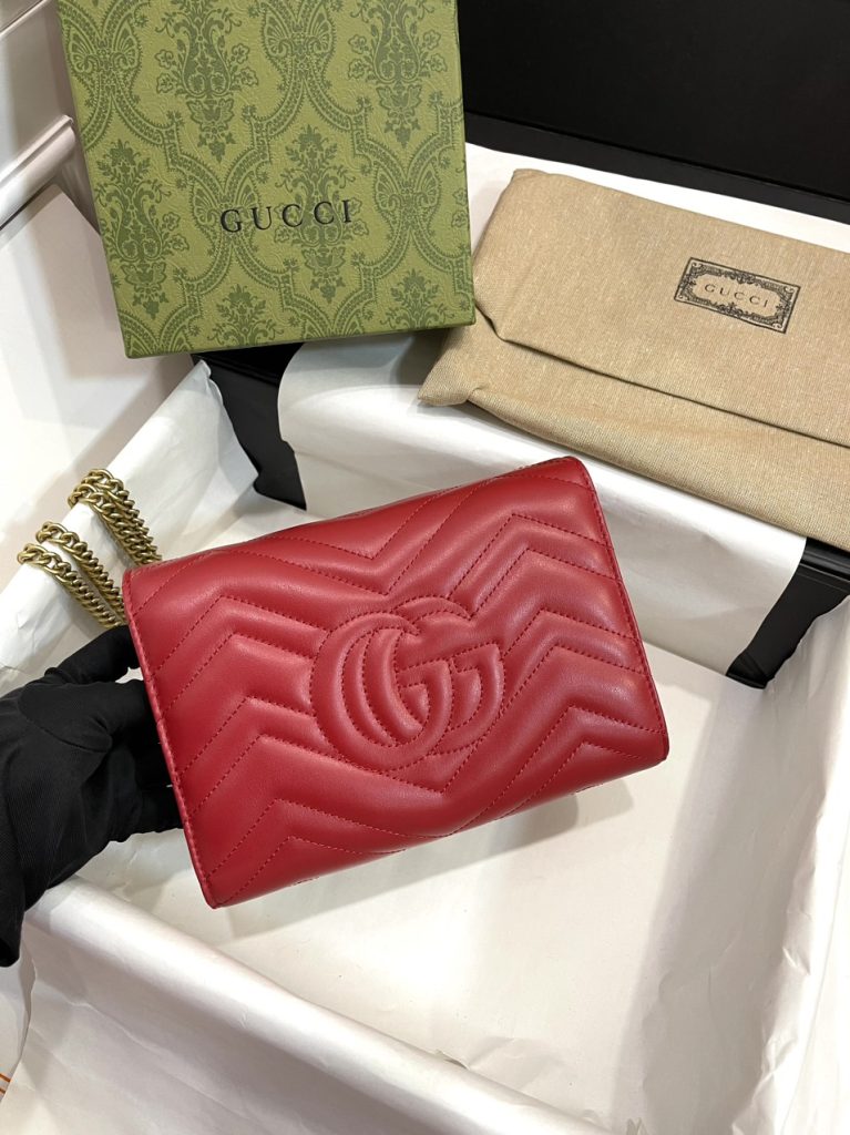 Gucci Marmont Small Shoulder Replica Bags Red Size 20cm (2)