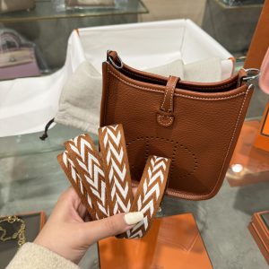 Hermes Evelyne Mini Replica Bags Brown 17cm (2)