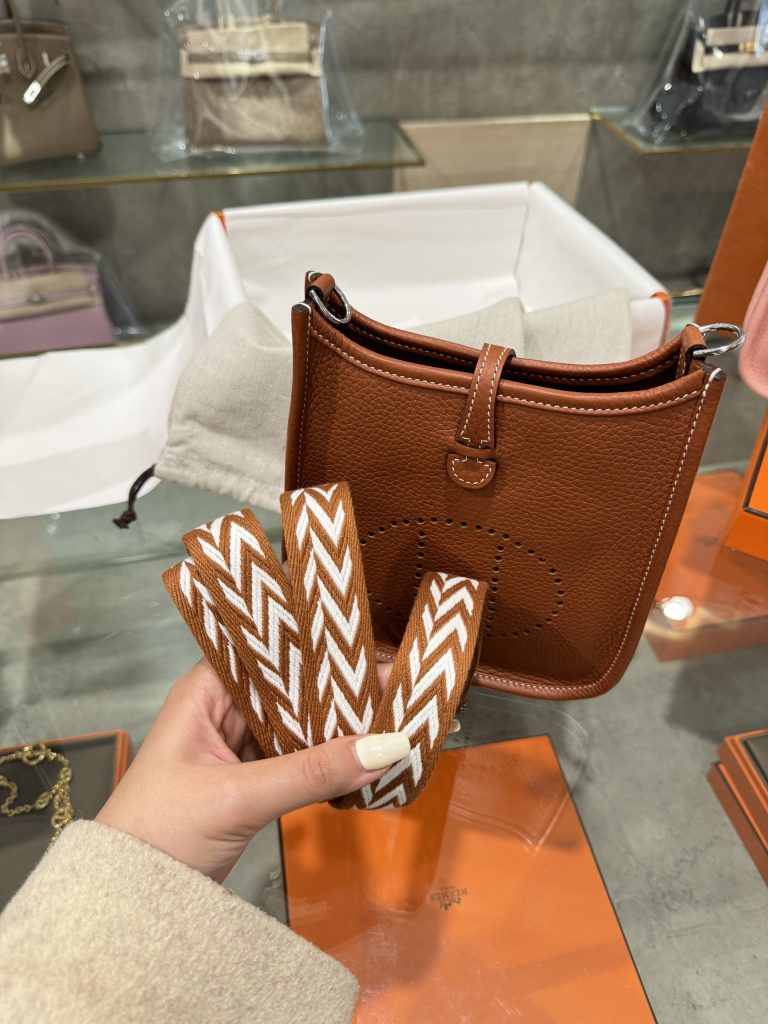 Hermes Evelyne Mini Replica Bags Brown 17cm (2)