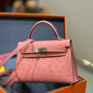Hermes Kelly Ostrich Skin Pink Replica Bags 20cm (2)