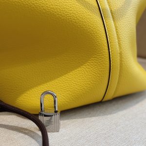 Hermes Picotin Togo Replica Bags Yellow 22cm (2)