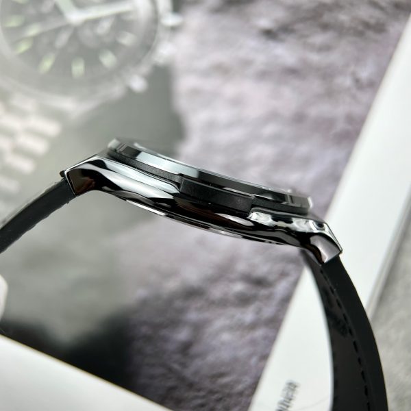 Hublot Classic Fusion Ceramic Replica Watch Carbon Dial JJZ Factory 42mm (10)