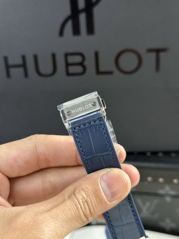 Hublot Classic Fusion Titanium Blue Replica Watches JJF Factory 2024 38mm (1)