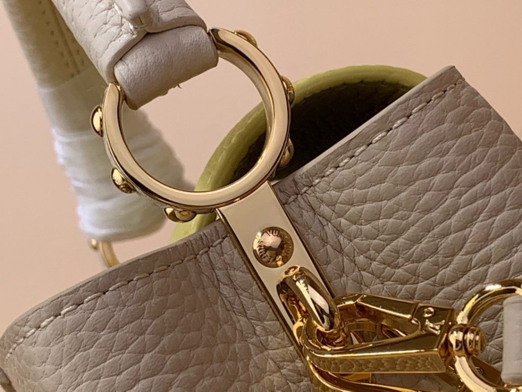 Louis Vuitton Capucines Cow Leather Replica Bags Size 21cm (2)