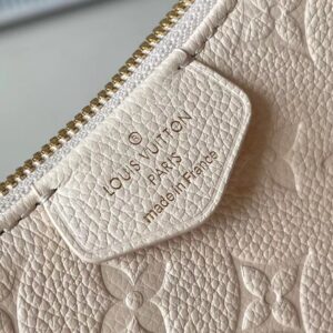 Louis Vuitton Easy Pouch On Strap White Replica Bags Size 19×11 (2)
