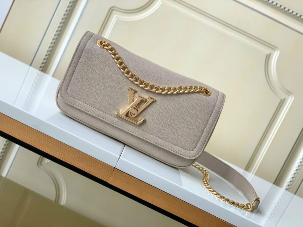 Louis Vuitton LockMe Chain East West Replica Bags Beige Size 23 (2)