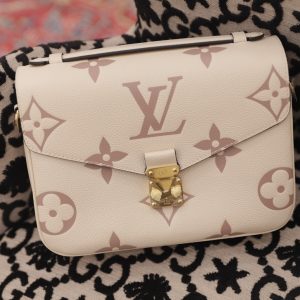 Louis Vuitton Metis Pochette Monogram Handbags Pink Size 25x19x7cm (2)
