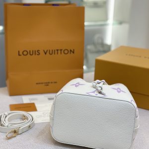 Louis Vuitton Nano Noe Bicolor Monogram Replica Handbags Size 20cm (2)