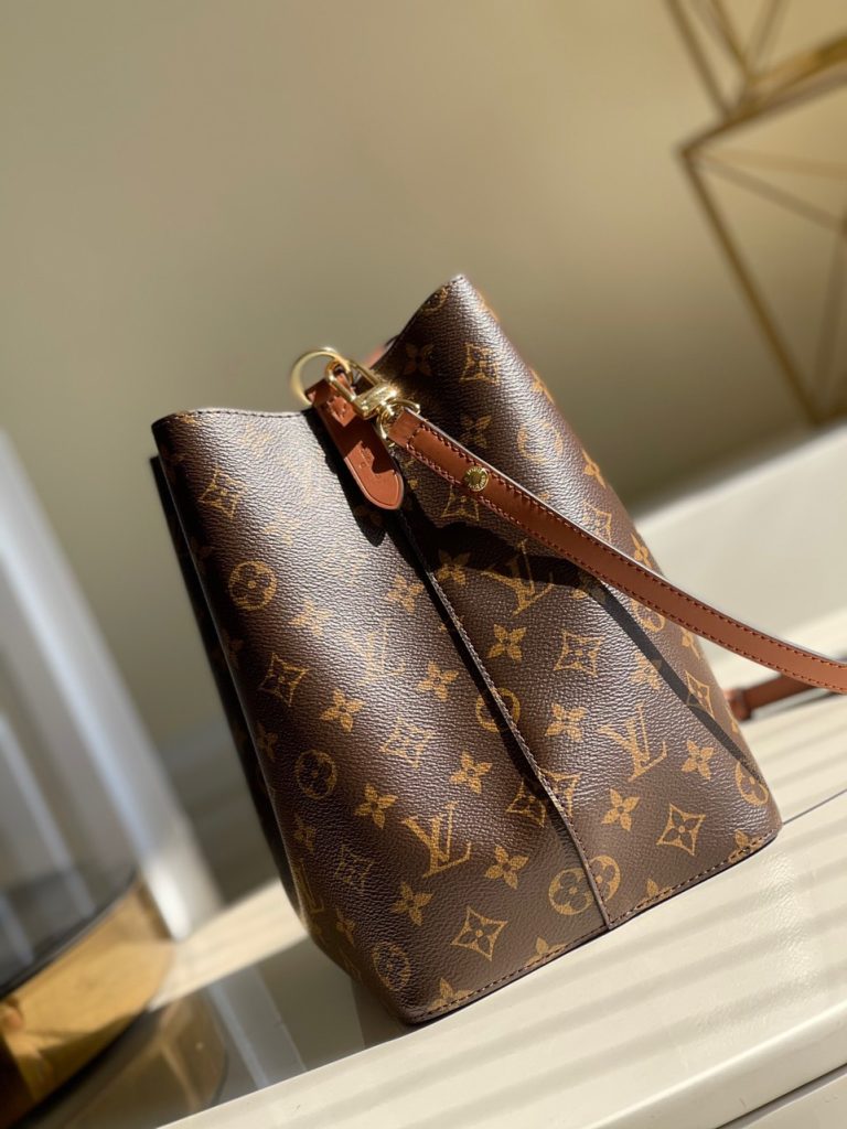 Louis Vuitton NeoNoe MM Bucket Monogram Brown Replica Bags 26x22x27cm (2)