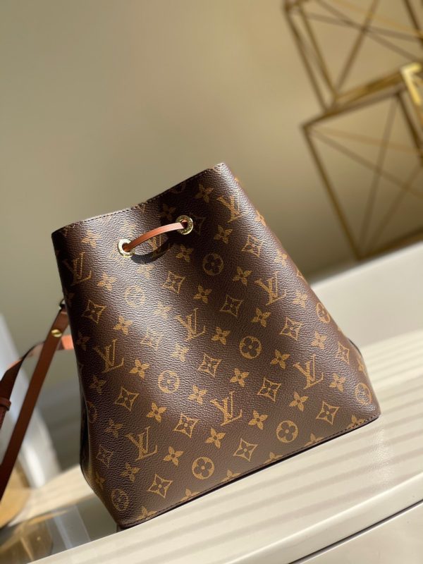 Louis Vuitton NeoNoe MM Bucket Monogram Brown Replica Bags 26x22x27cm (2)