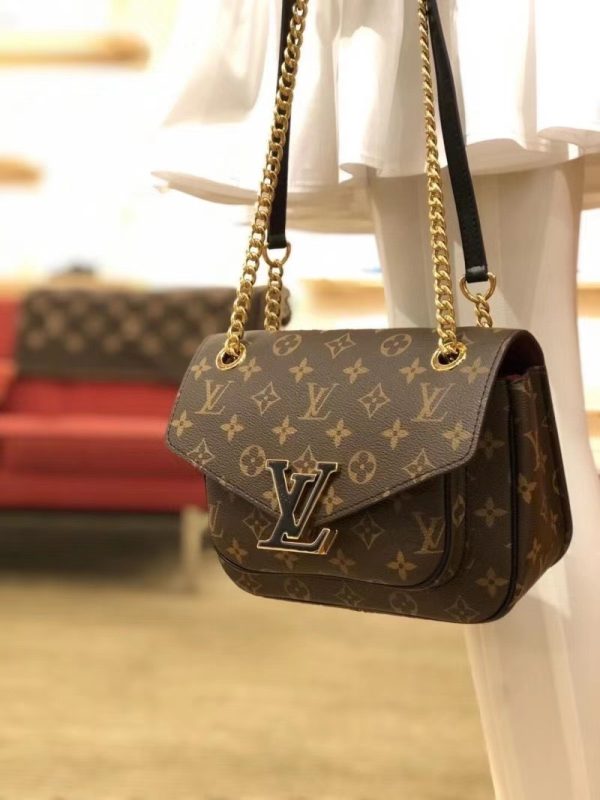 Louis Vuitton Passy Monogram Canvas Brown Replica Bags 22x17cm (2)