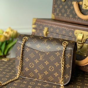 Louis Vuitton Passy Monogram Canvas Brown Replica Bags 22x17cm (2)