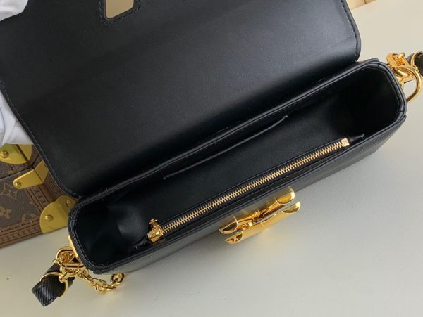 Louis Vuitton Twist West Black Replica Bags Size 23 (2)