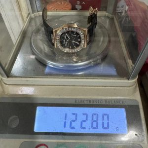 Patek Philippe Nautilus 5724R Solid Gold Diamond CVD Replica Watch 40mm (9)