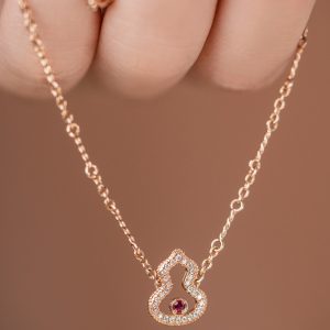 Qeelin Wulu Ruby Women’s Bracelet Custom Natural Diamond Rose Gold 18k (2)