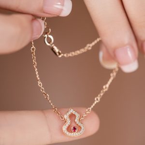 Qeelin Wulu Ruby Women’s Bracelet Custom Natural Diamond Rose Gold 18k (2)