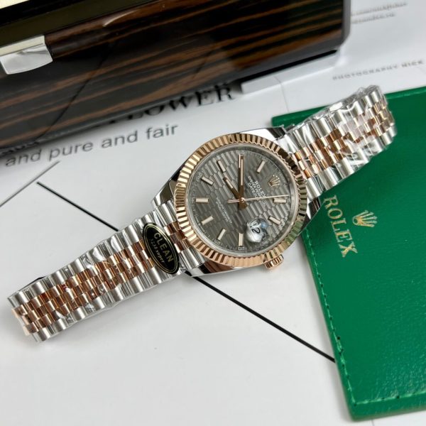 Rolex DateJust 126331 Replica Watch Gray Fluted Dial Clean Factory 41mm (1)