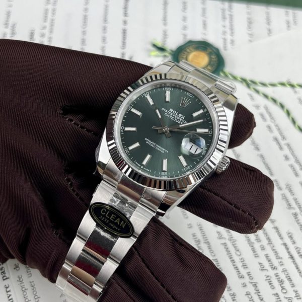 Rolex DateJust 126334 Green Dial Oyster Strap Clean Factory 41mm (9)