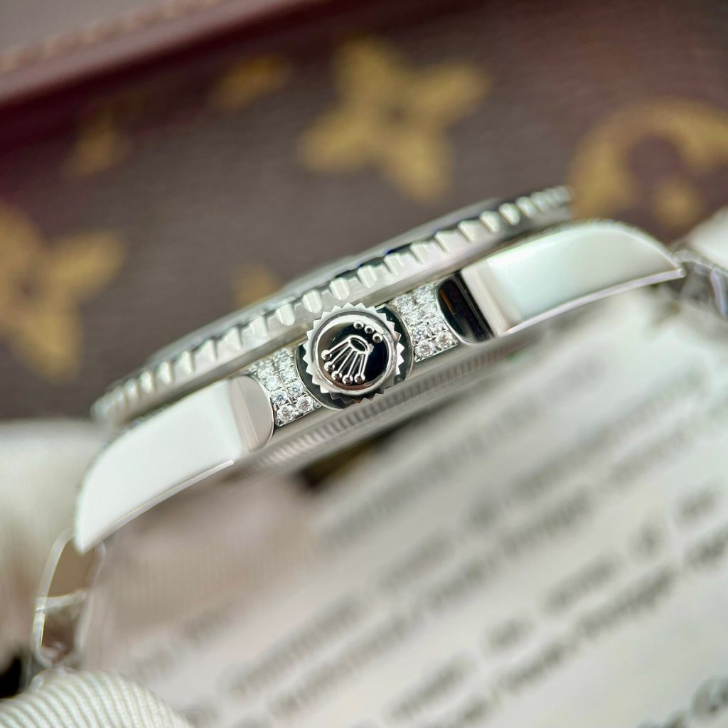 Rolex GMT-Master II 116759SA Customs Moissanite Sapphire Diamonds 40mm (5)