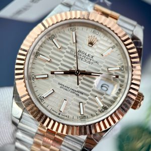 Rolex Replica Watch DateJust Gold Wrapped Fluted Dial GM 41mm (2)