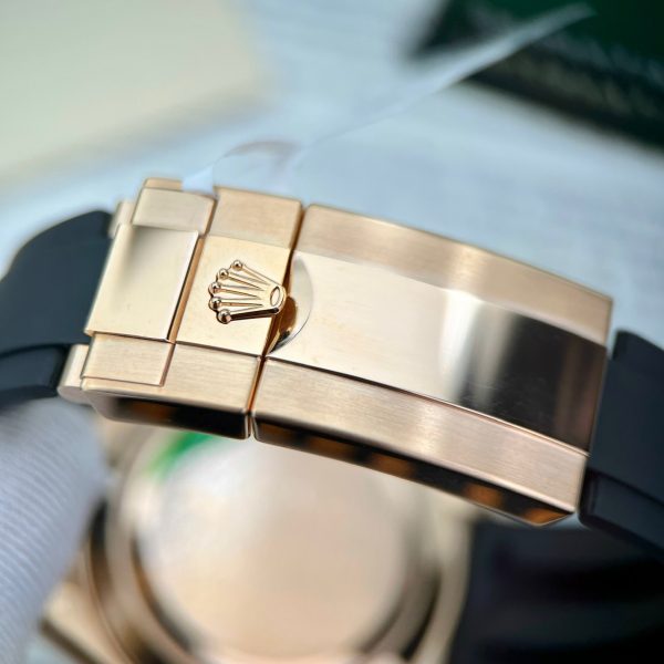 Rolex Replica Watches Cosmograph Daytona 116505 Clean Factory 40mm (2)