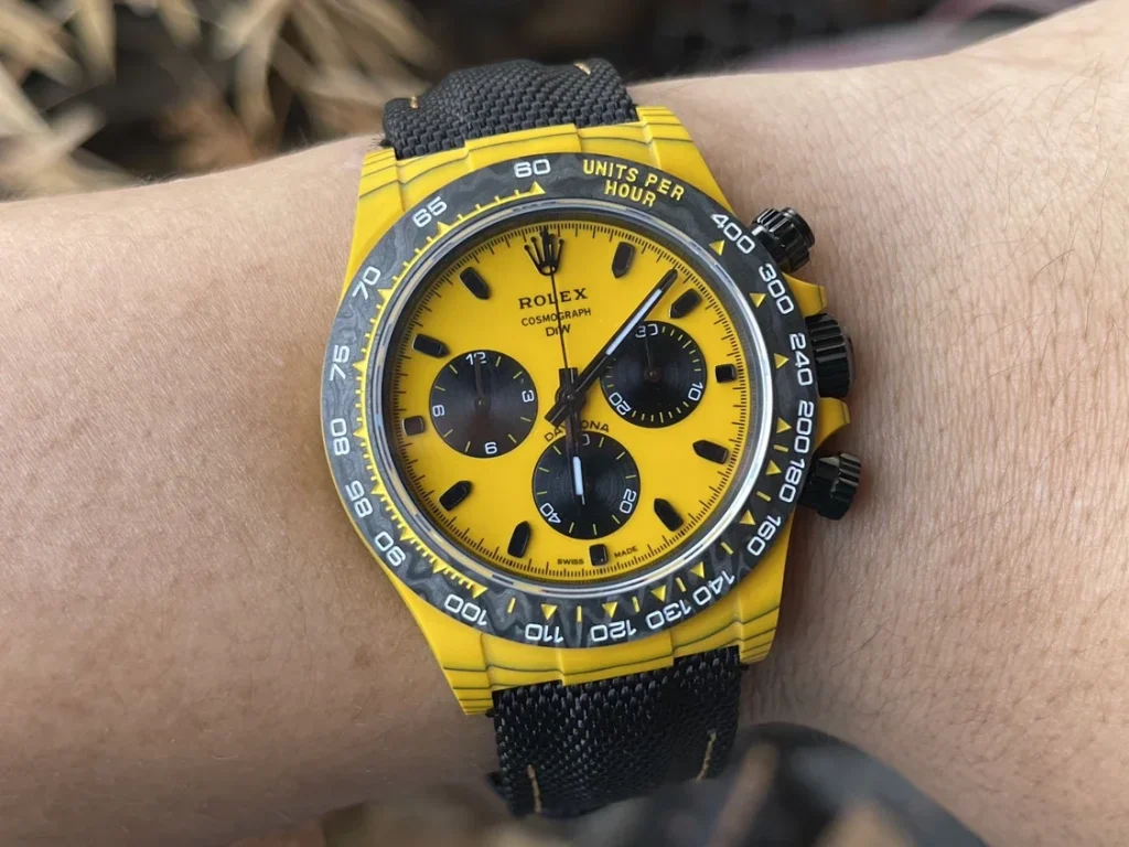 Rolex Replica Watches Daytona Yellow Carbon DIW Factory 40mm (11)