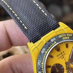 Rolex Replica Watches Daytona Yellow Carbon DIW Factory 40mm (11)