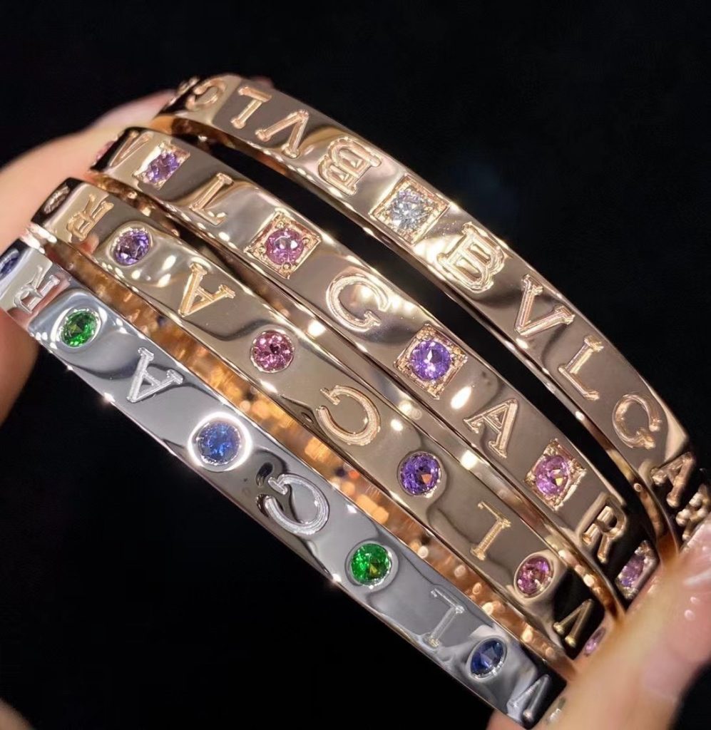 Shimmering Splendor Jewelry Trends of 2024