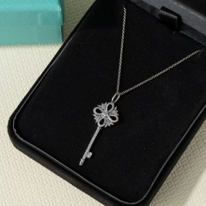 Tiffany & Co Necklace Victoria Key Pendant Diamonds White Gold 18k Custom (2)