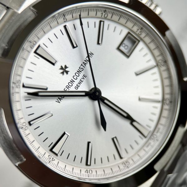 Vacheron Constantin Overseas 4500V White Dial Replica Watch (4)
