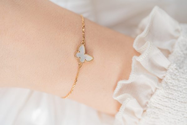 Van Cleef & Arpels Alhambra Butterfly Bracelet Custom Yellow Gold 18k (2)