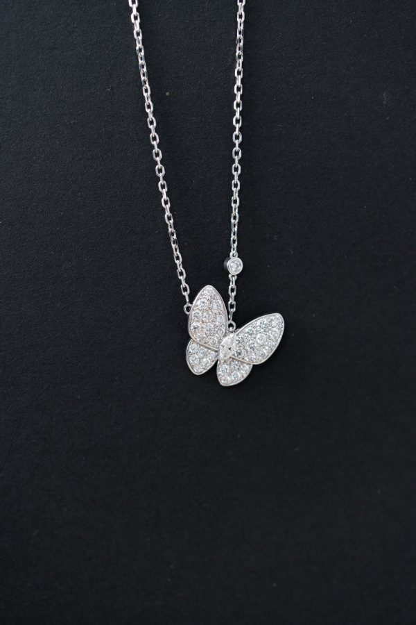 Van Cleef & Arpels Butterfly Necklace Custom Natural Diamond White Gold 18k (2)