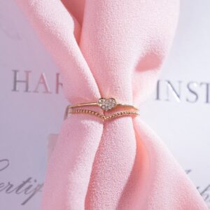 Women's Ring With Heart Pattern With Natural Diamond Crafted In 18k Rose Gold (2)