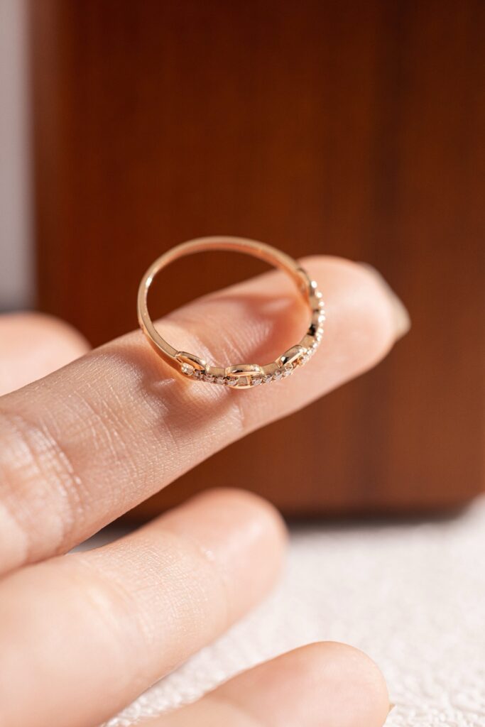 Women's Ring with Natural Diamond Crafted in 18k Rose Gold (2)