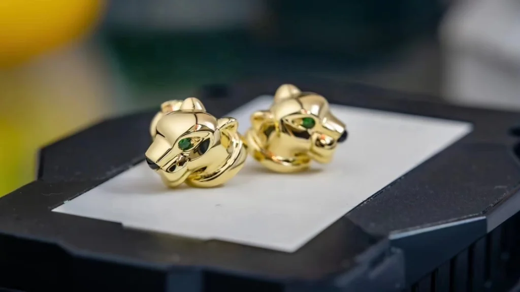 Cartier De Panthère Earrings Custom 18K Gold (2)