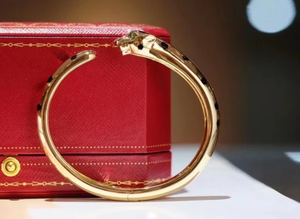 Cartier De Panthère Womens Bracelet Custom 18K Gold (2)