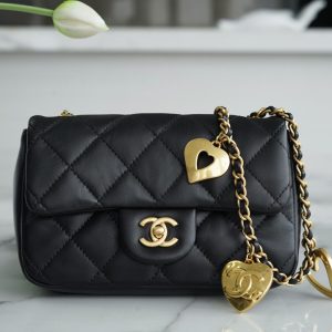 Chanel Classic Charm Heart Womens Black Replica Bags Size 20cm (2)