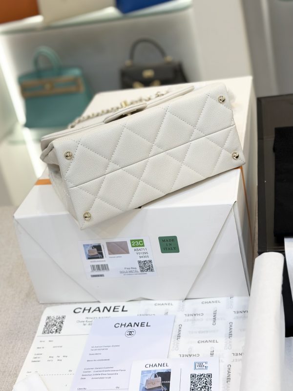 Chanel Handle Grain Leather Replica Bags White Size 25cm (2)