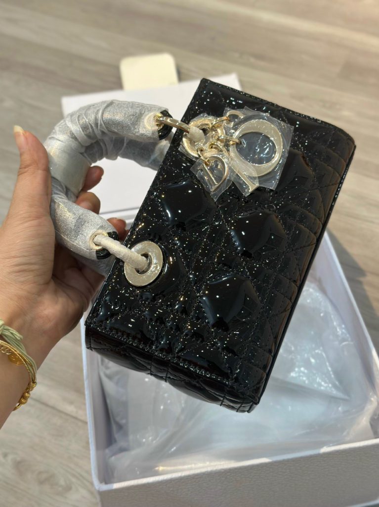 Dior D-Joy Mini Black Replica Bags Gold Lock Size 17cm (2)