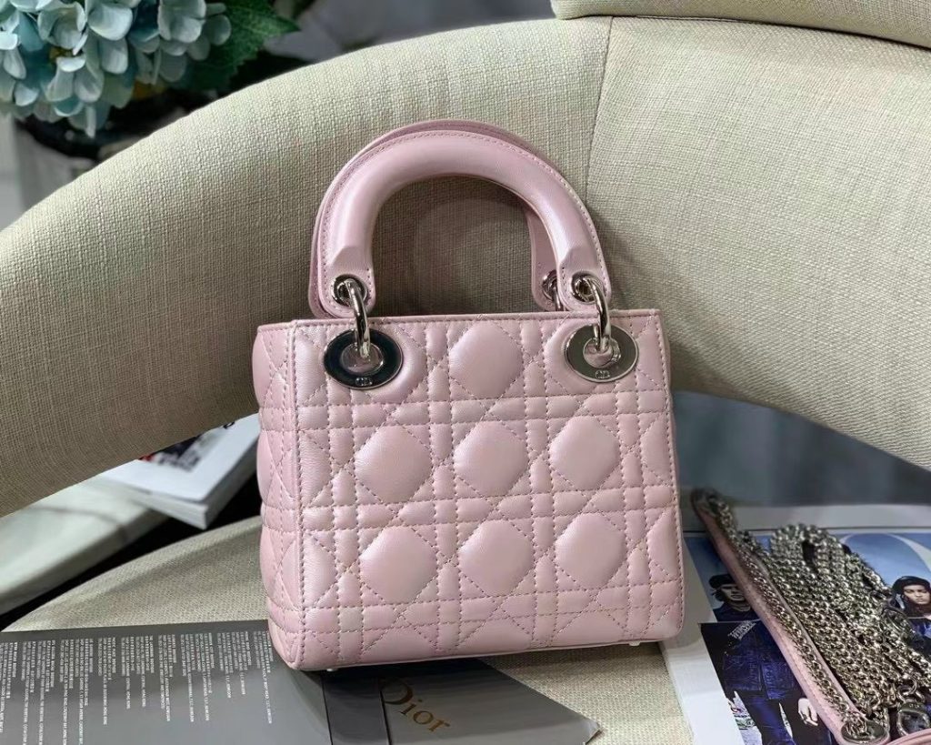 Dior Lady Womens Pink Replica Bags Lock Gold Size 17cm (2)