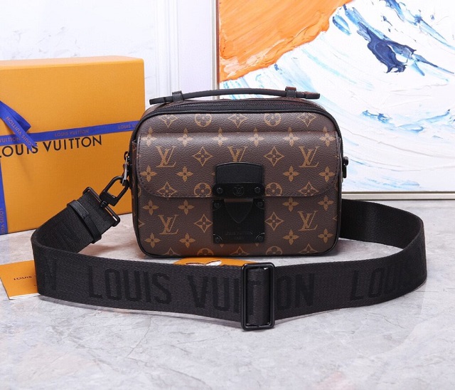Explore the Louis Vuitton Replica Bags Collection at DWatch Global