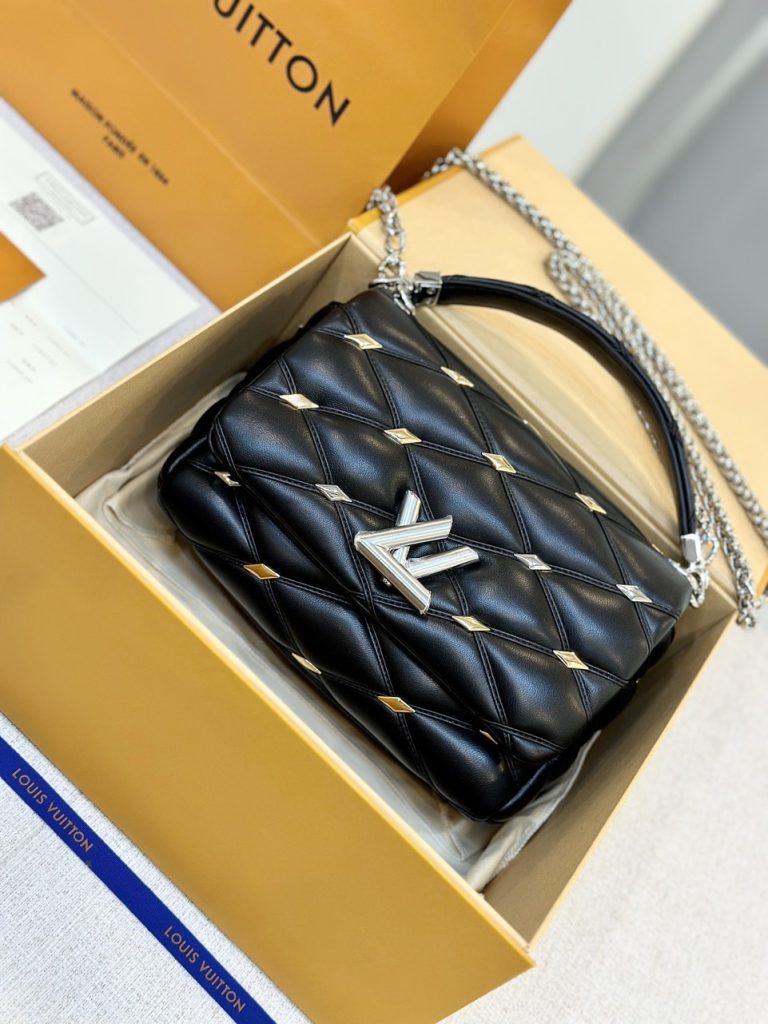 Louis Vuitton LV Twist Charm Womens Replica Bags Black Size 23cm (2)