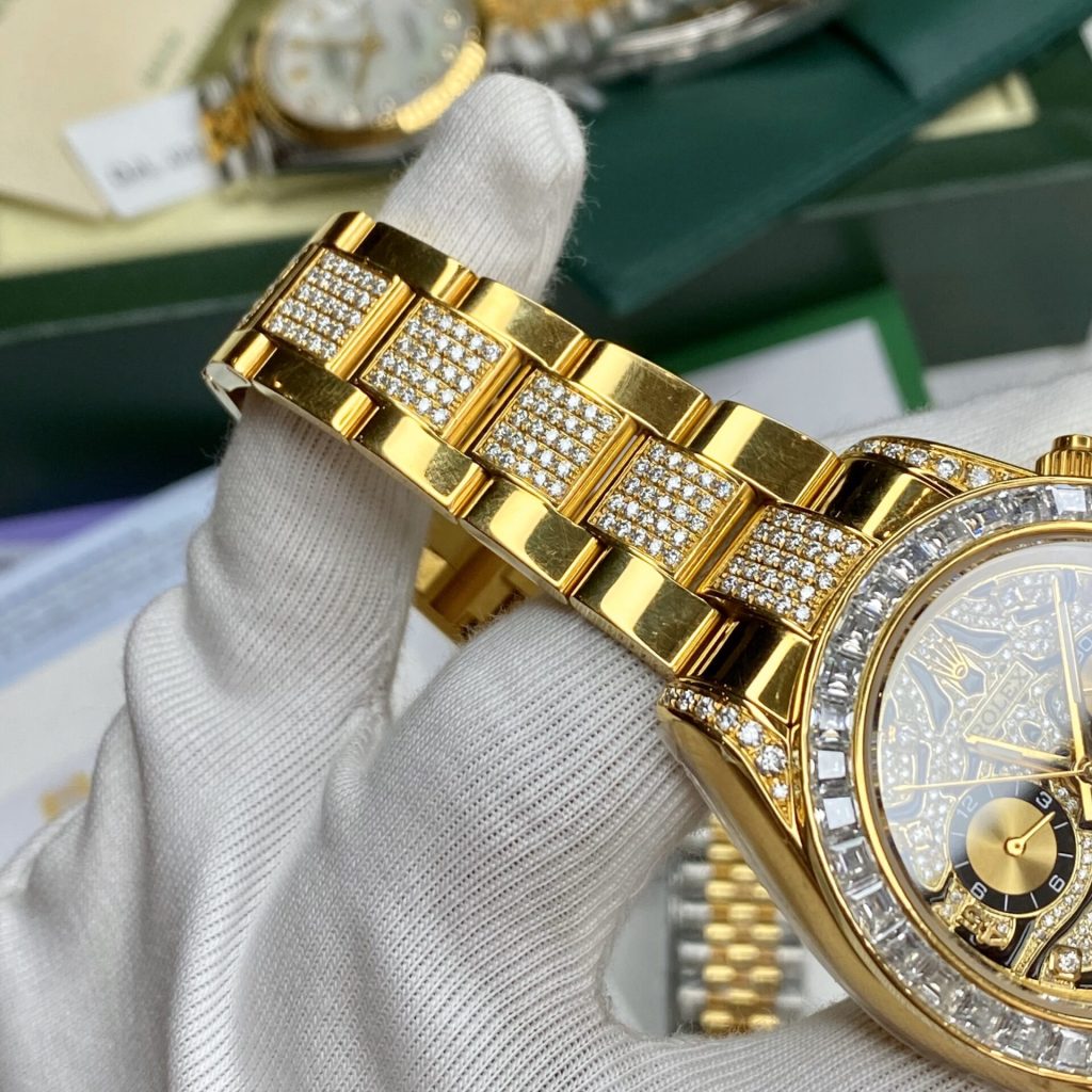 Rolex Daytona Eye Of Tiger Gold Wrapped Customs Moissanite Diamonds 40mm (2)