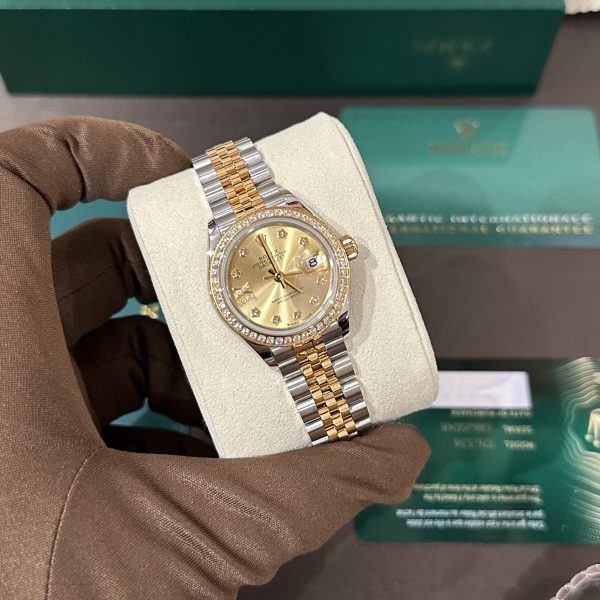 Rolex Lady-Datejust Replica Watches Yellow Champagne Dial Bezel Diamonds 28mm (5)