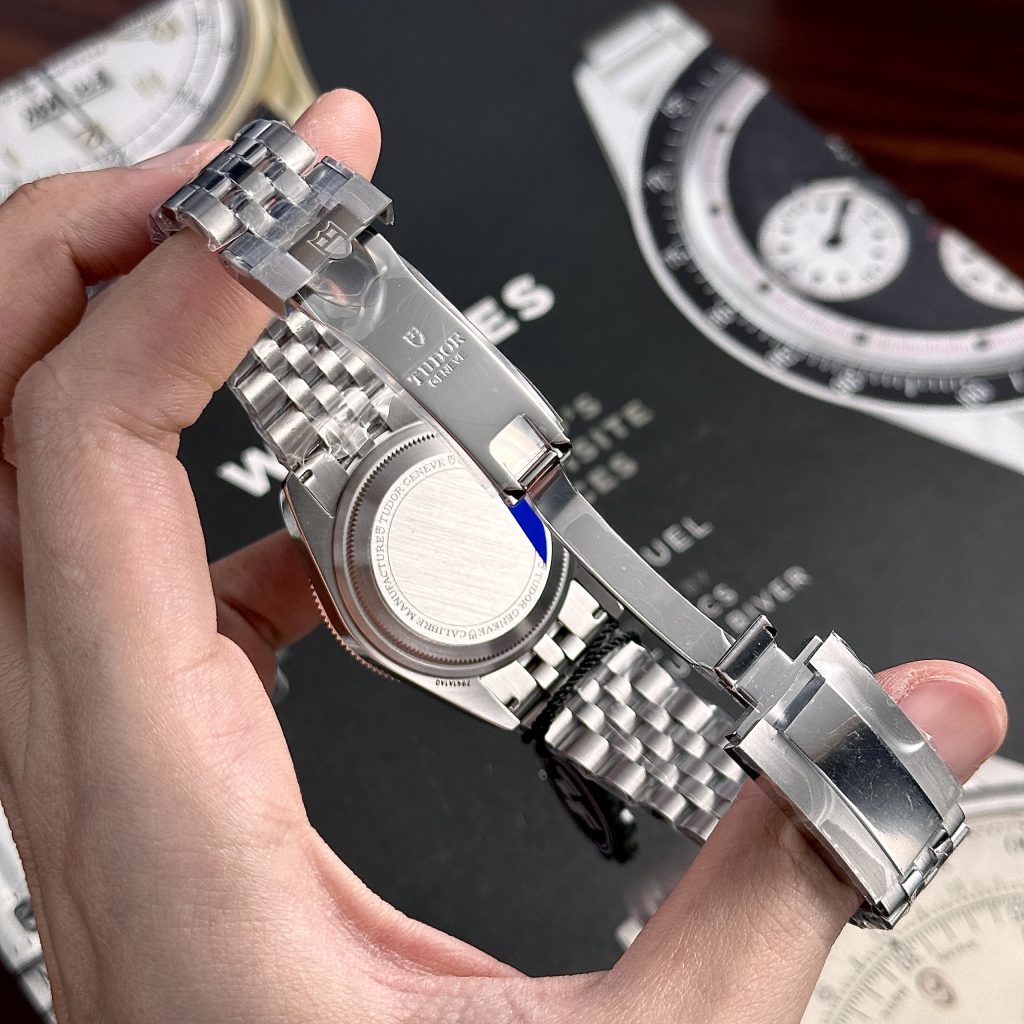 Tudor Heritage Black Bay Replica Watch Best Quality ZF Factory 41mm (6)