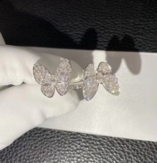 Van Cleef & Arpels Butterfly Finger Womens Rings Custom Diamond White Gold 18K (2)